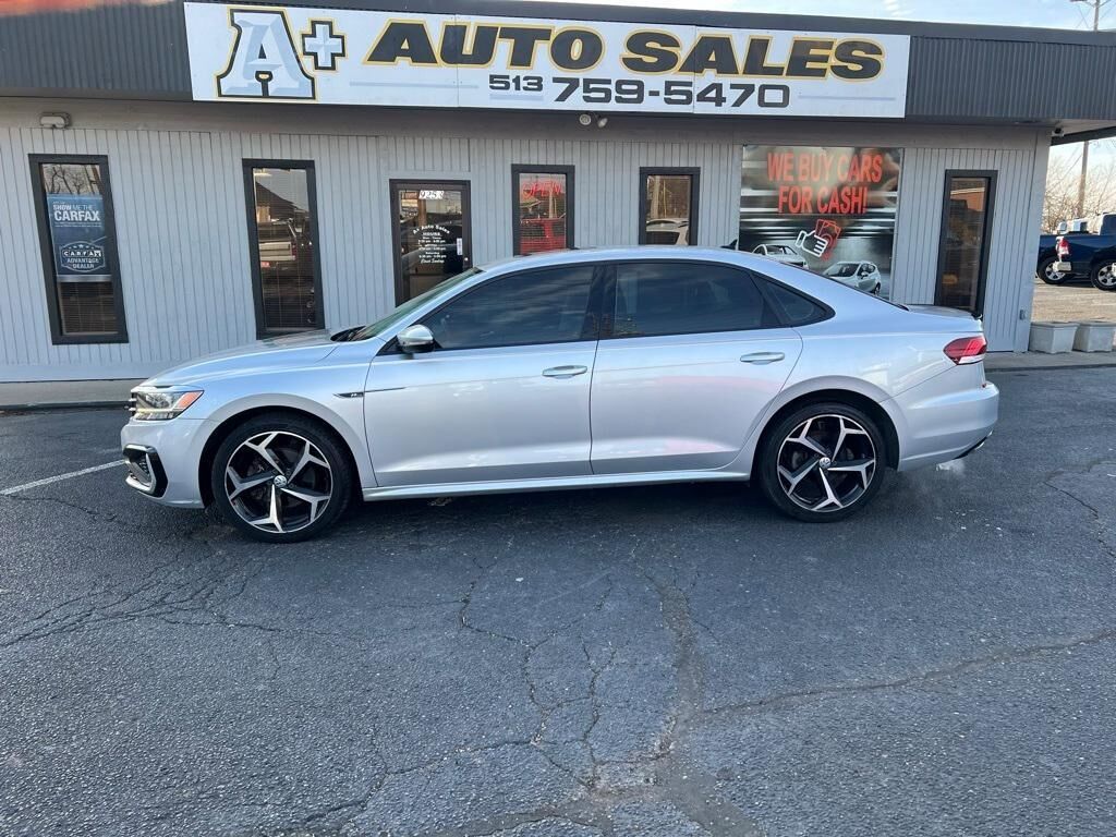 2020 VOLKSWAGEN Passat