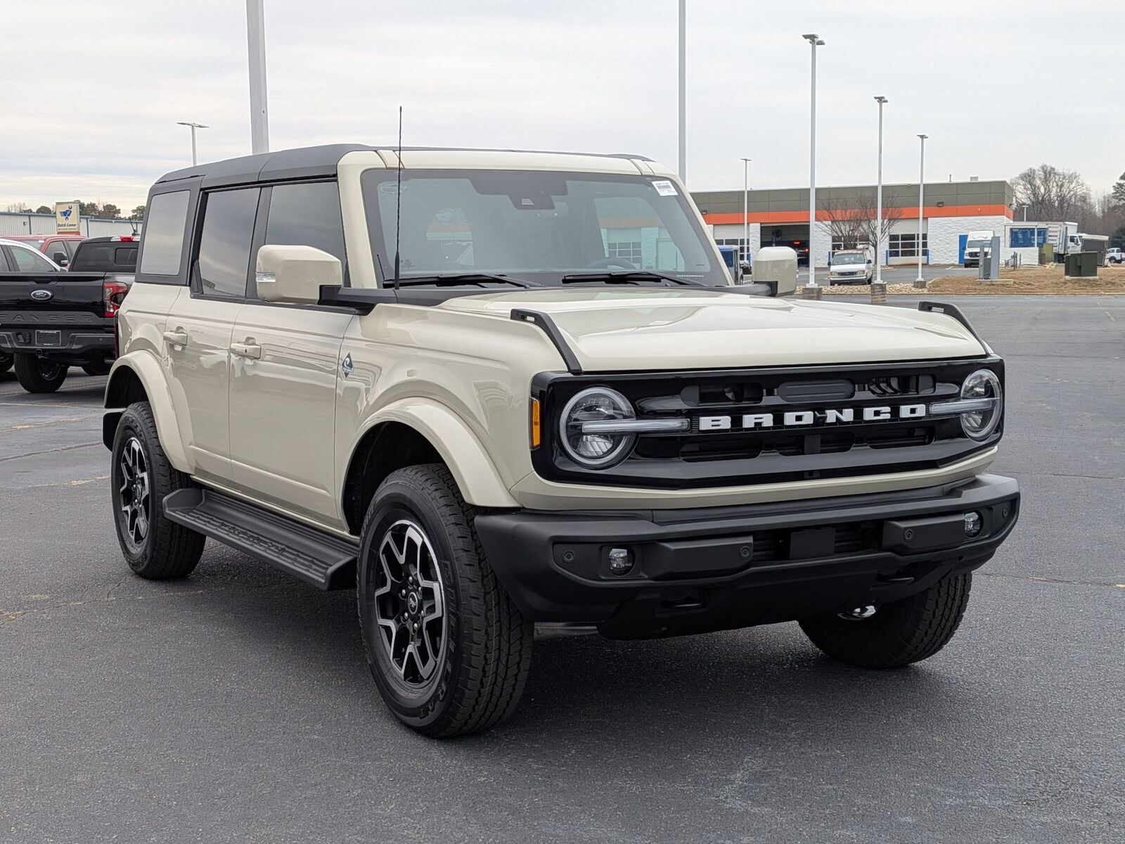 2025 FORD Bronco