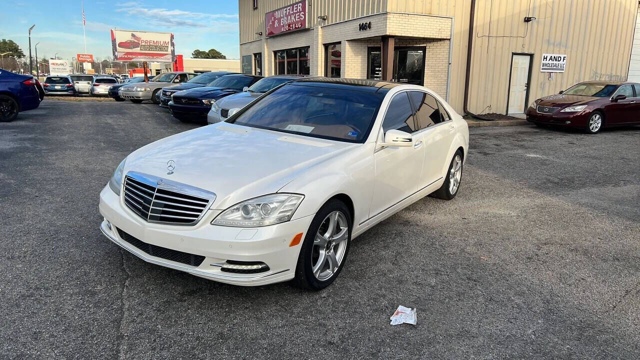 2013 MERCEDES-BENZ S-Class