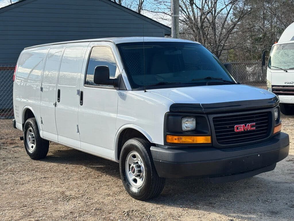 2015 GMC Savana