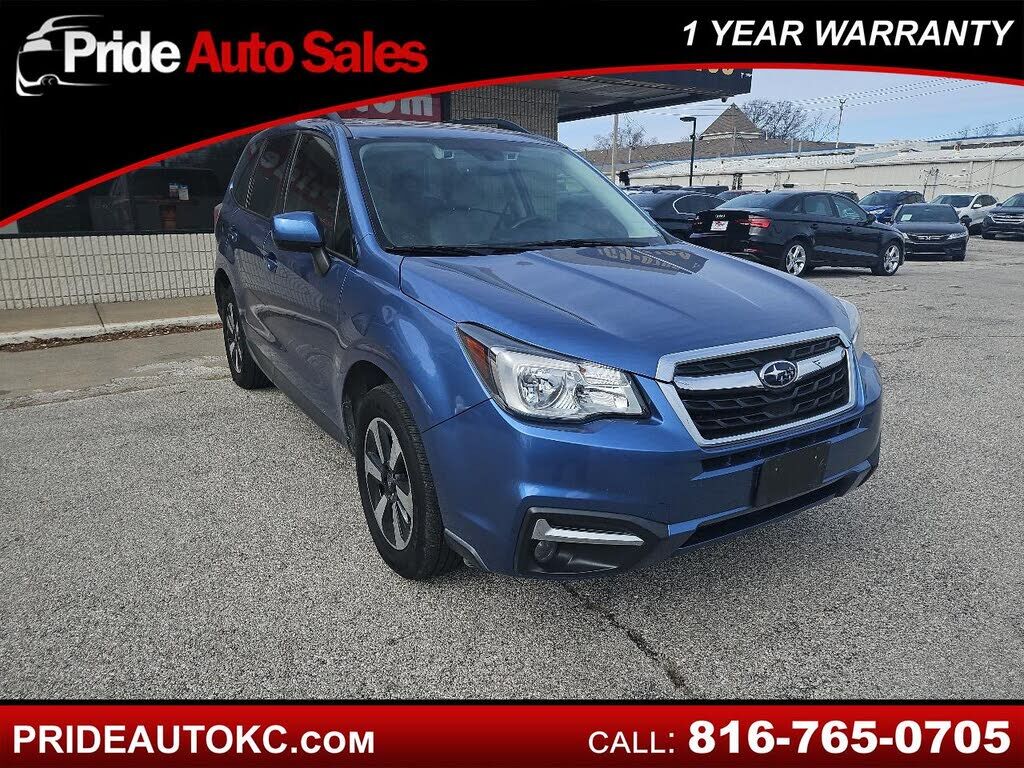 2018 SUBARU Forester