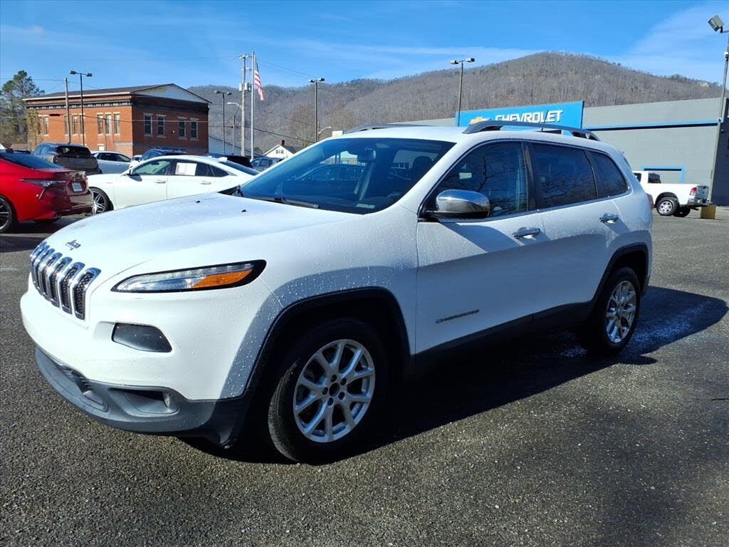 2018 JEEP Cherokee