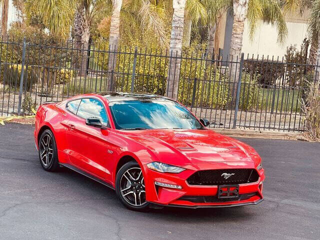 2019 FORD Mustang