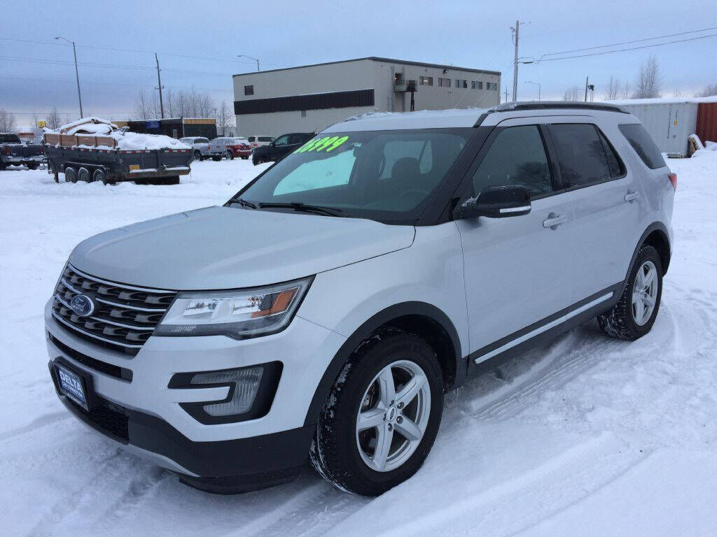 2017 FORD Explorer