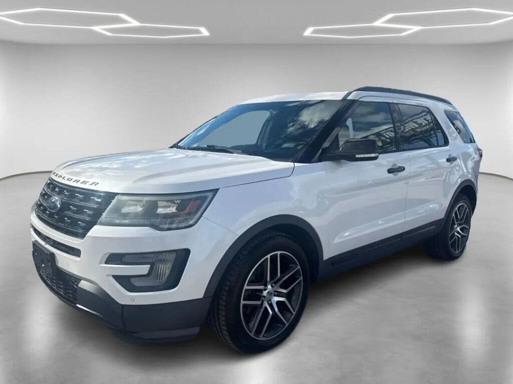 2015 FORD Explorer