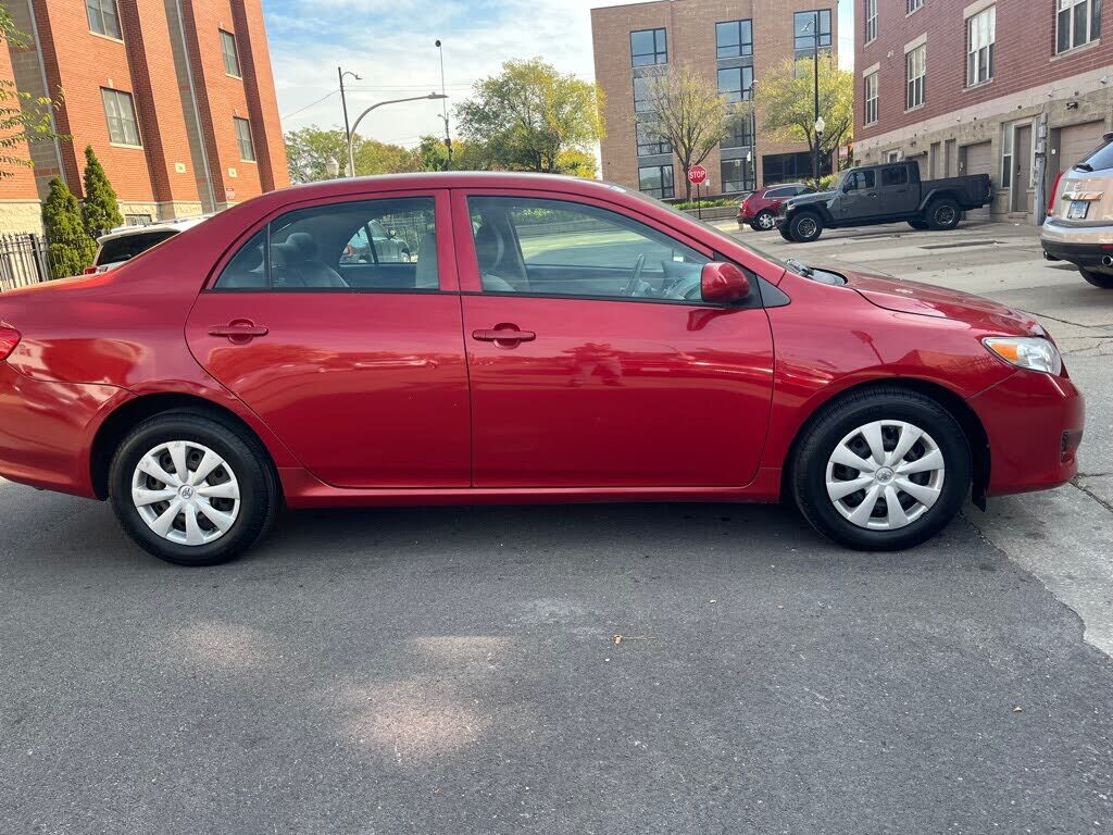2010 TOYOTA Corolla