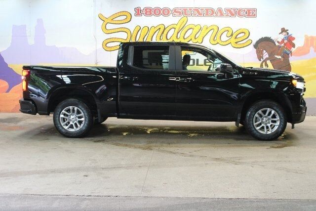 2025 CHEVROLET Silverado