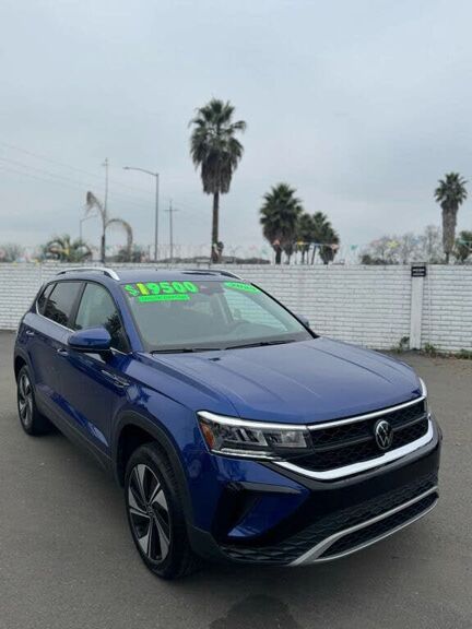 2023 VOLKSWAGEN Taos 4Motion
