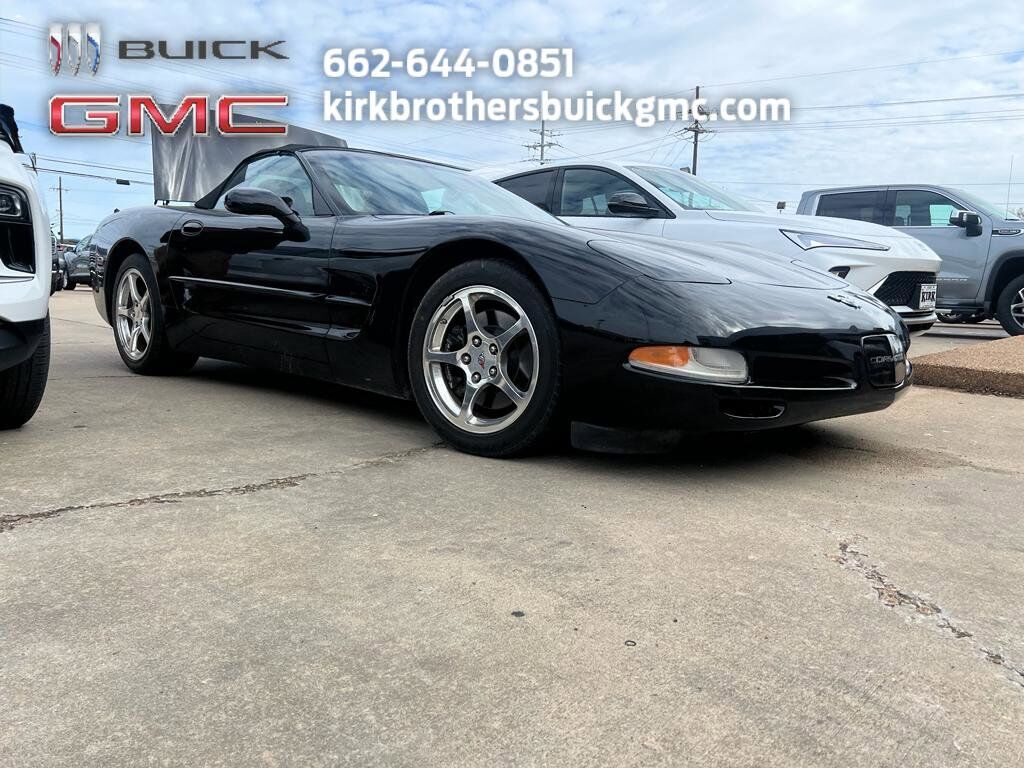 2004 CHEVROLET Corvette