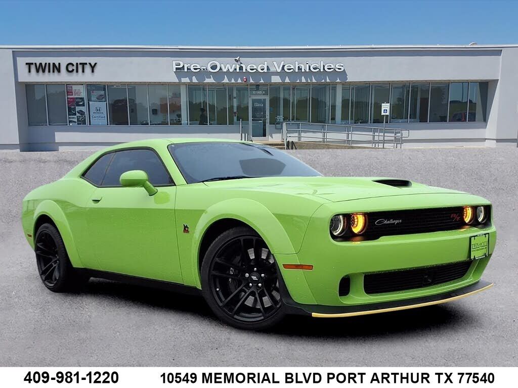 2023 DODGE Challenger