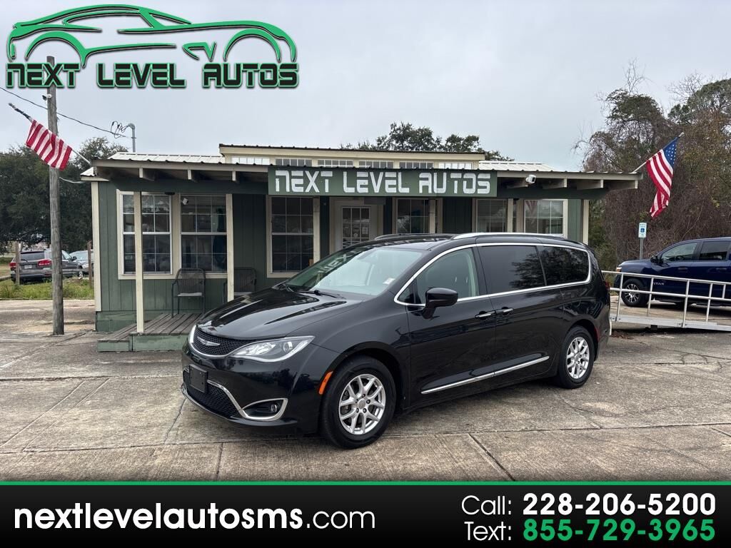 2020 CHRYSLER Pacifica