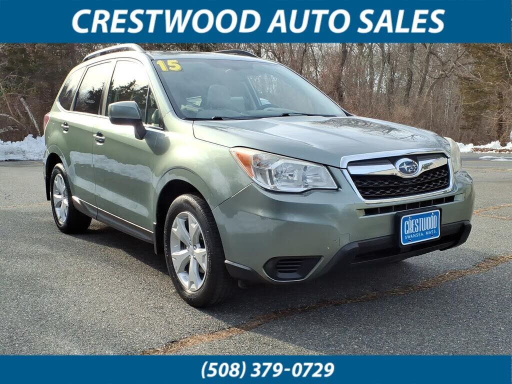 2015 SUBARU Forester