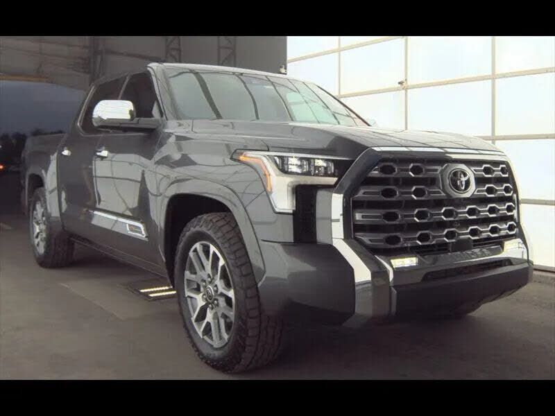 2023 TOYOTA Tundra