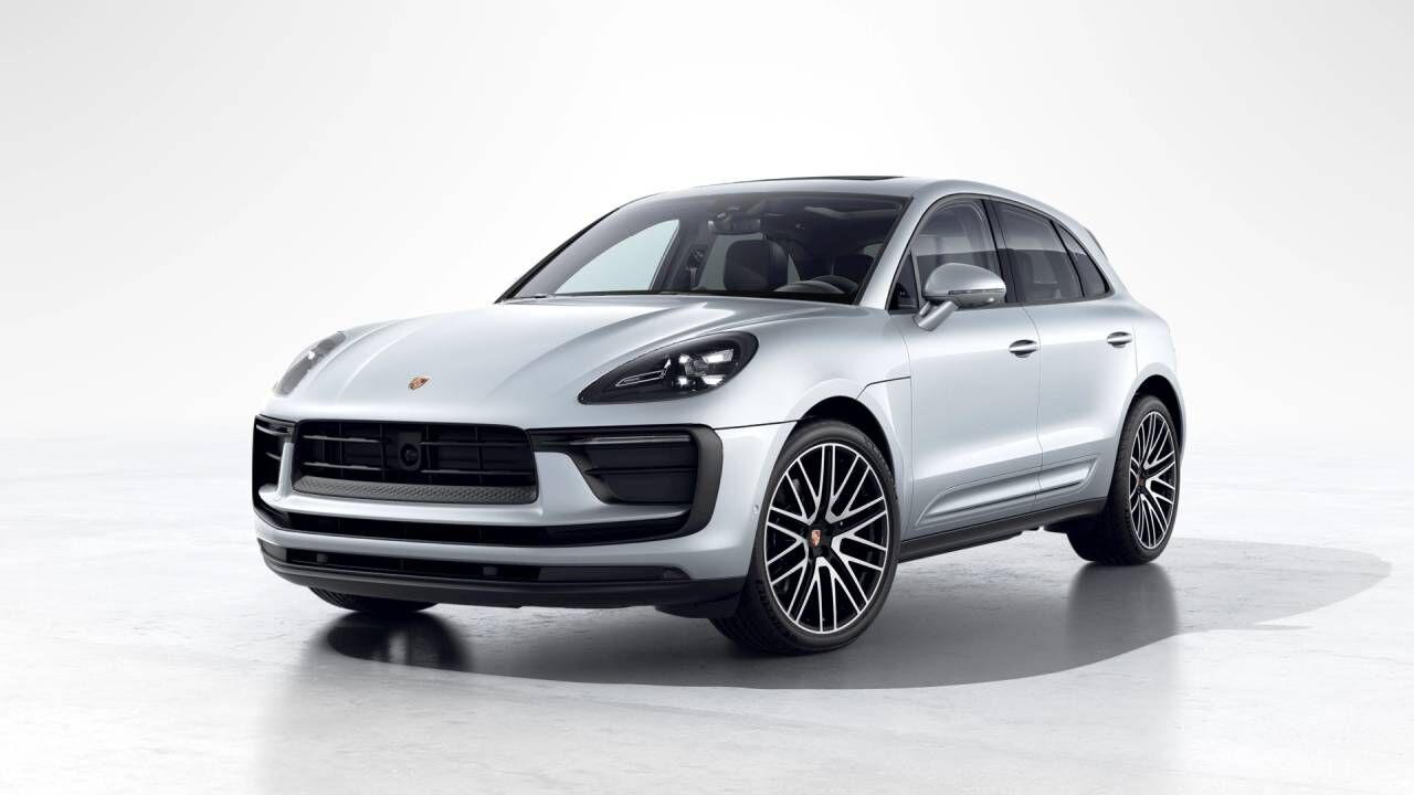 2026 PORSCHE Macan