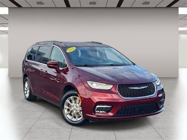 2022 CHRYSLER Pacifica