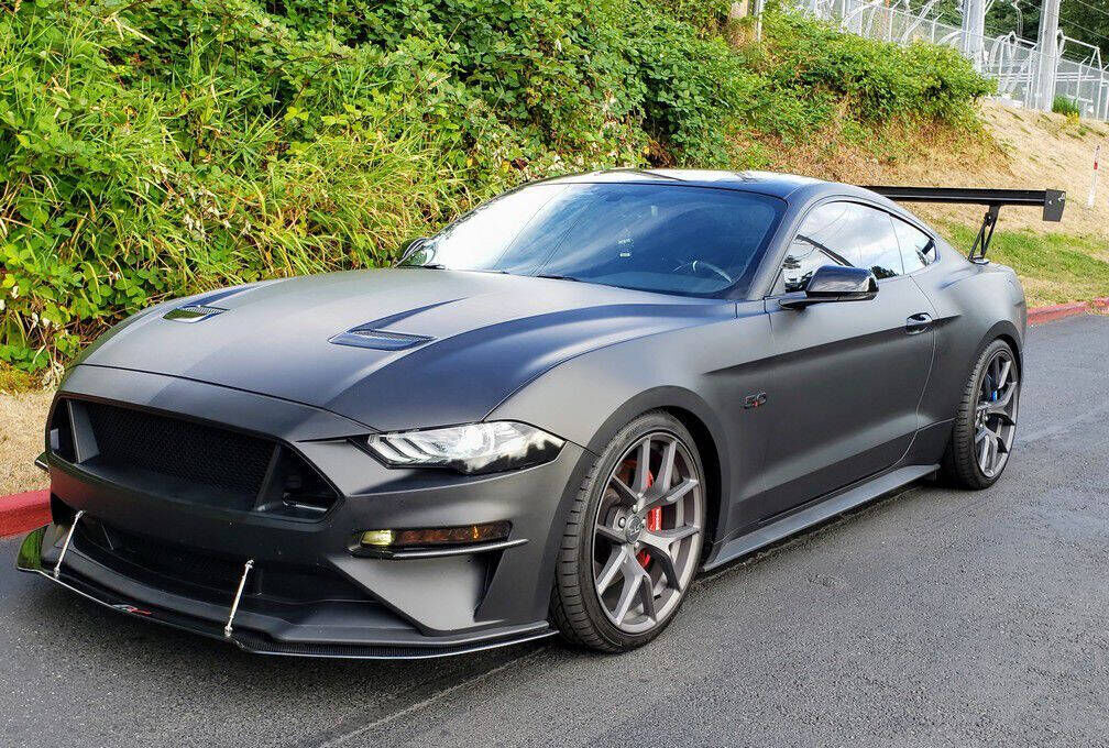 2018 FORD Mustang