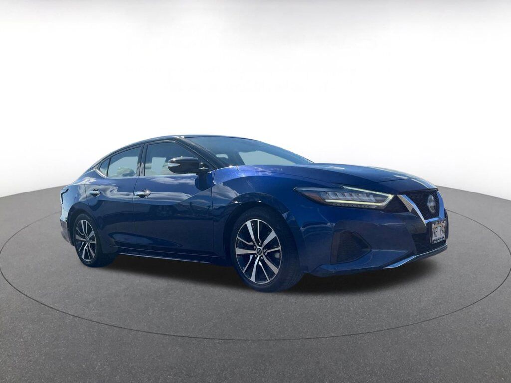 2023 NISSAN Maxima