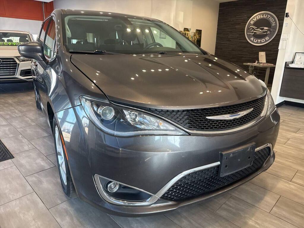 2018 CHRYSLER Pacifica
