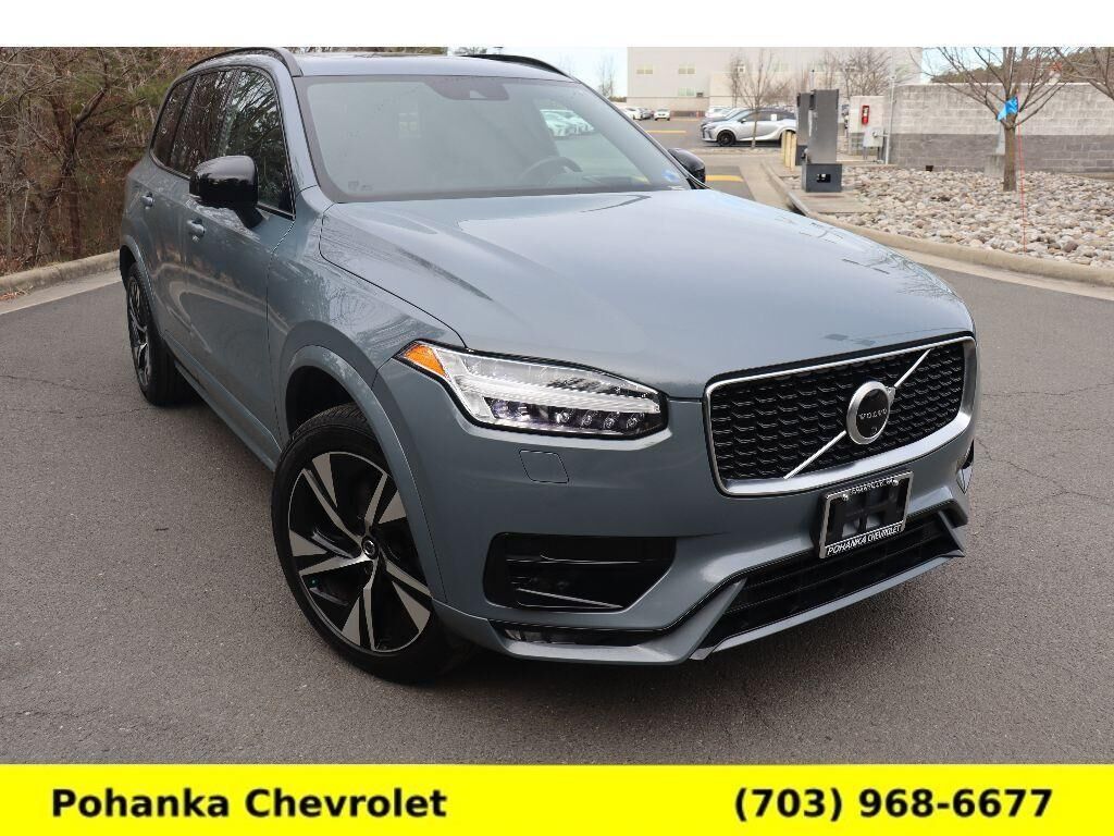 2020 VOLVO XC90