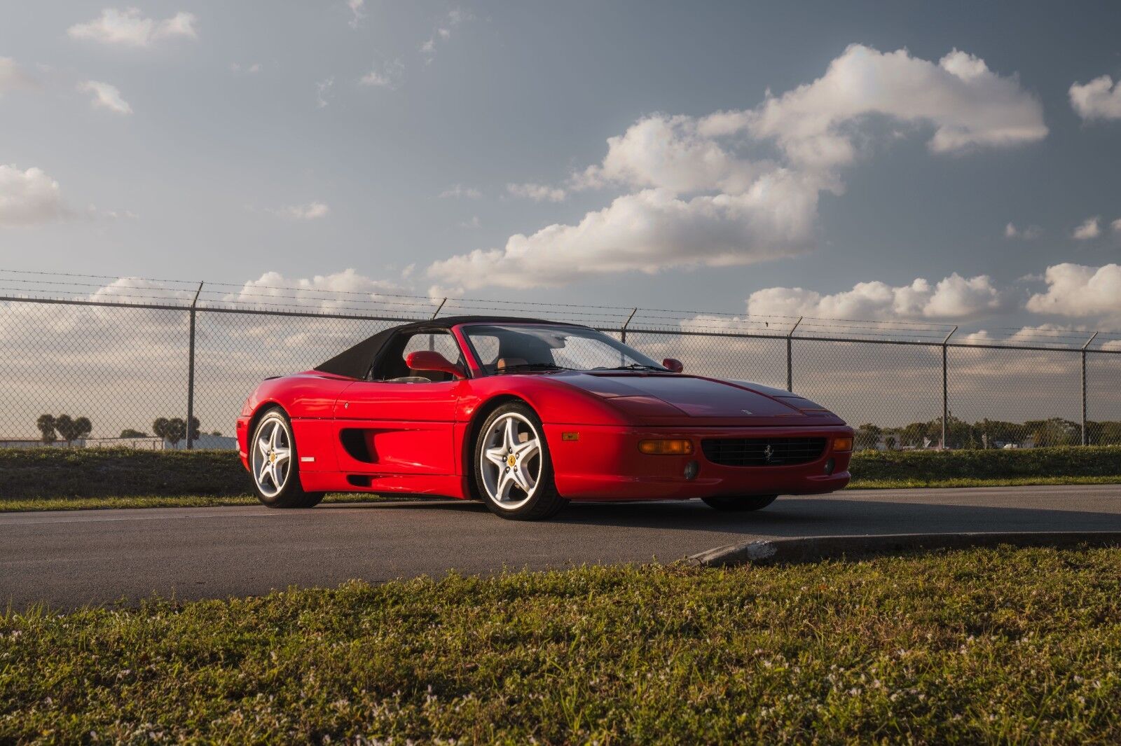 Ferrari F355
