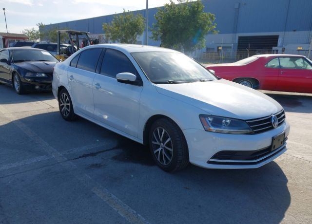 2017 VOLKSWAGEN Jetta