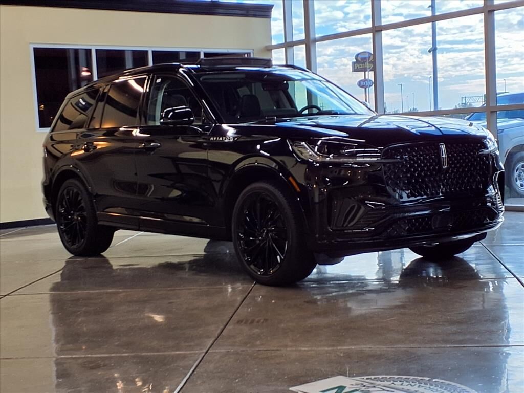 2026 LINCOLN Aviator