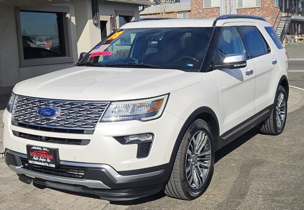 2018 FORD Explorer