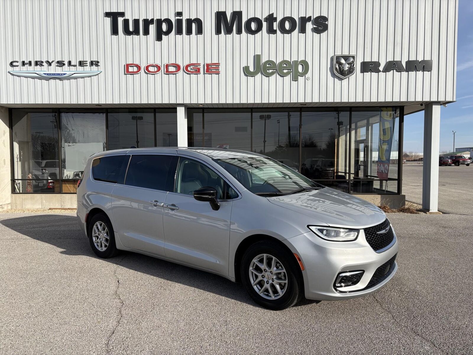 2024 CHRYSLER Pacifica