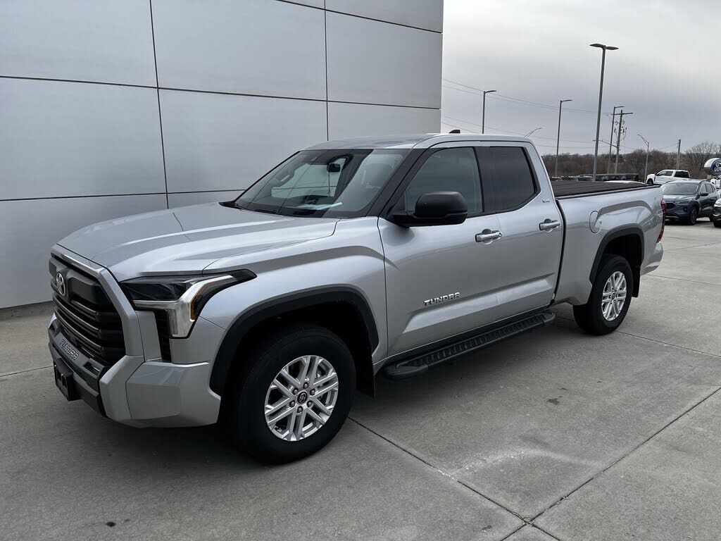 2022 TOYOTA Tundra
