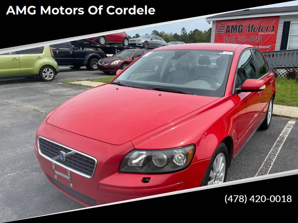 2005 VOLVO S40