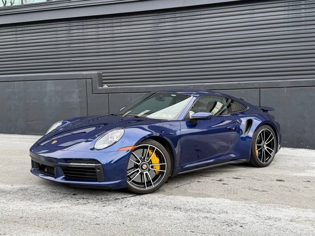 2021 PORSCHE 911