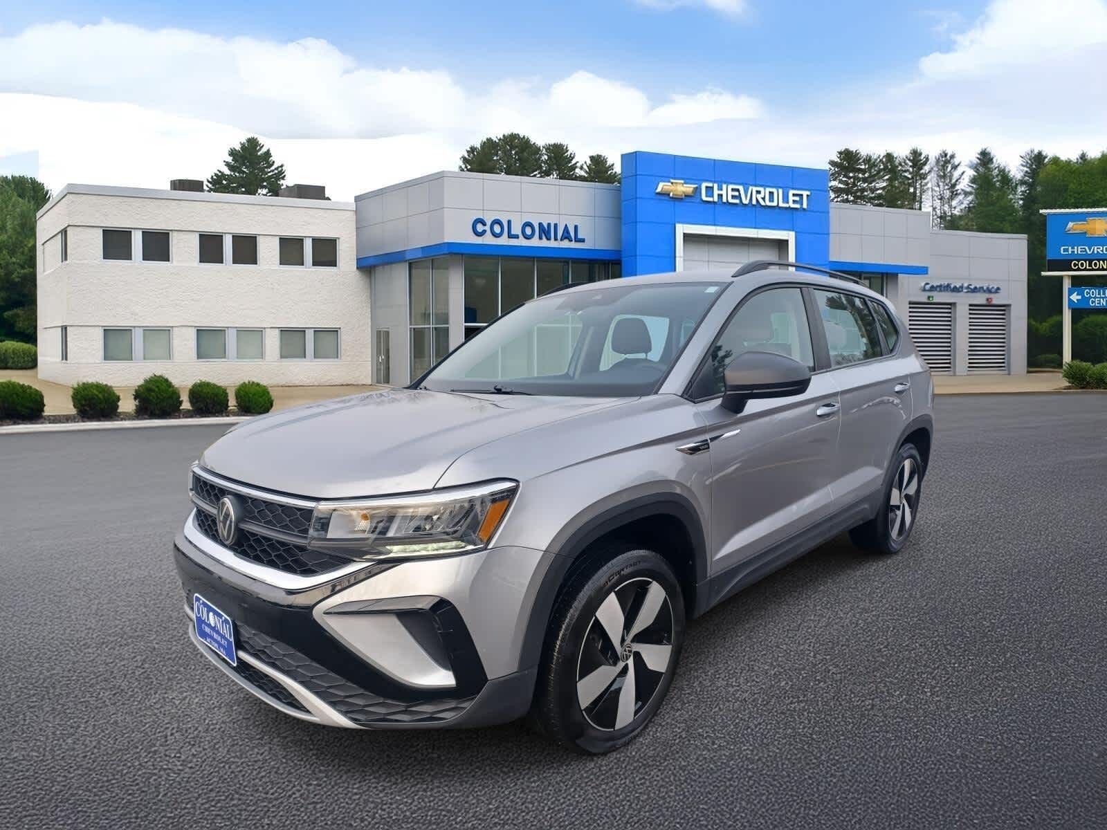 2024 VOLKSWAGEN Taos 4Motion