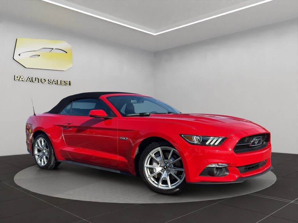 2015 FORD Mustang