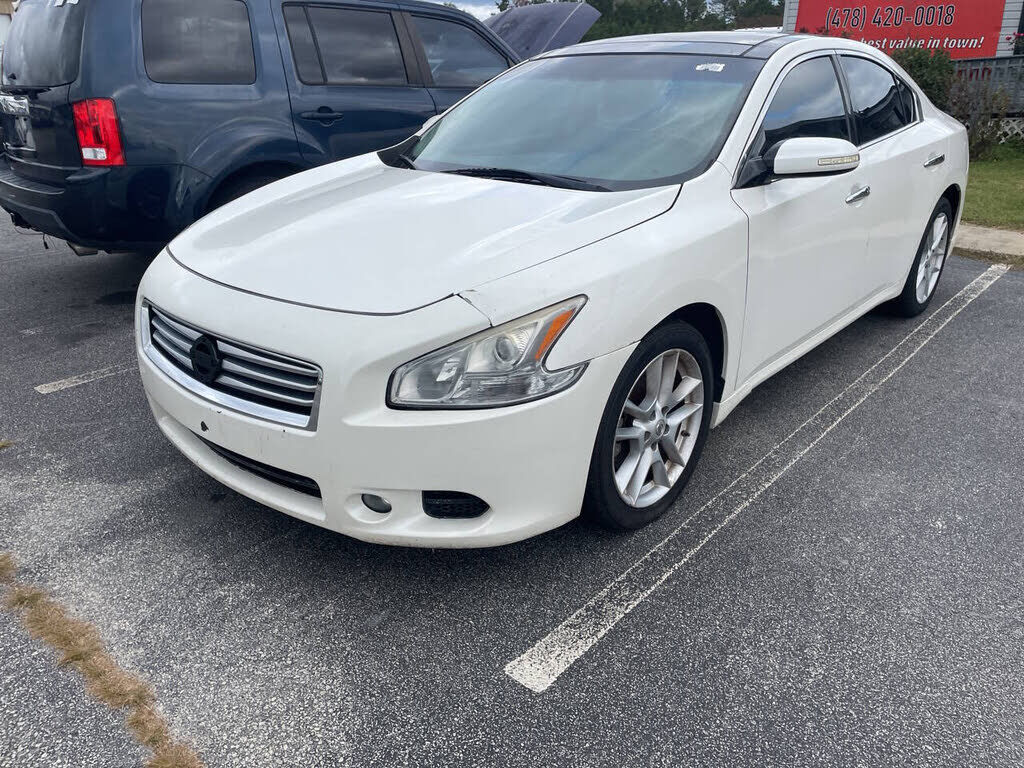 Nissan Maxima