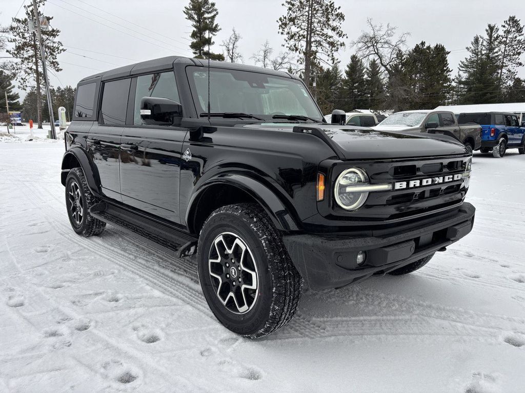 2025 FORD Bronco