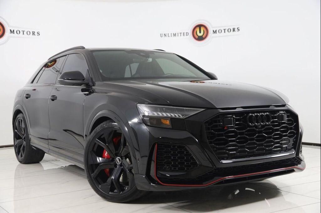 2023 AUDI RS Q8