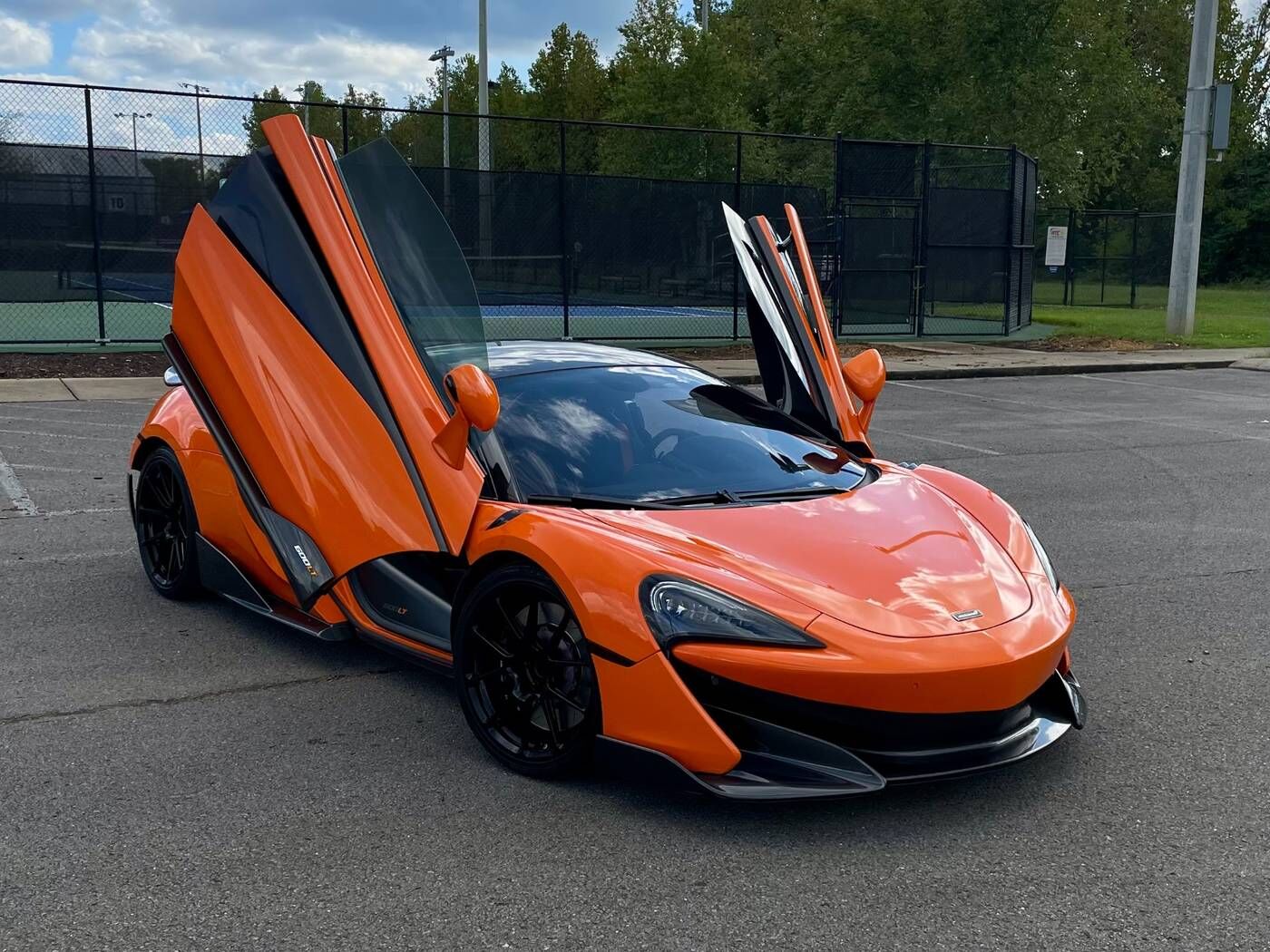 2019 MCLAREN 600LT