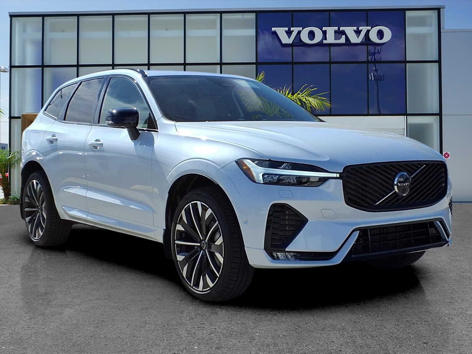 2026 VOLVO XC60