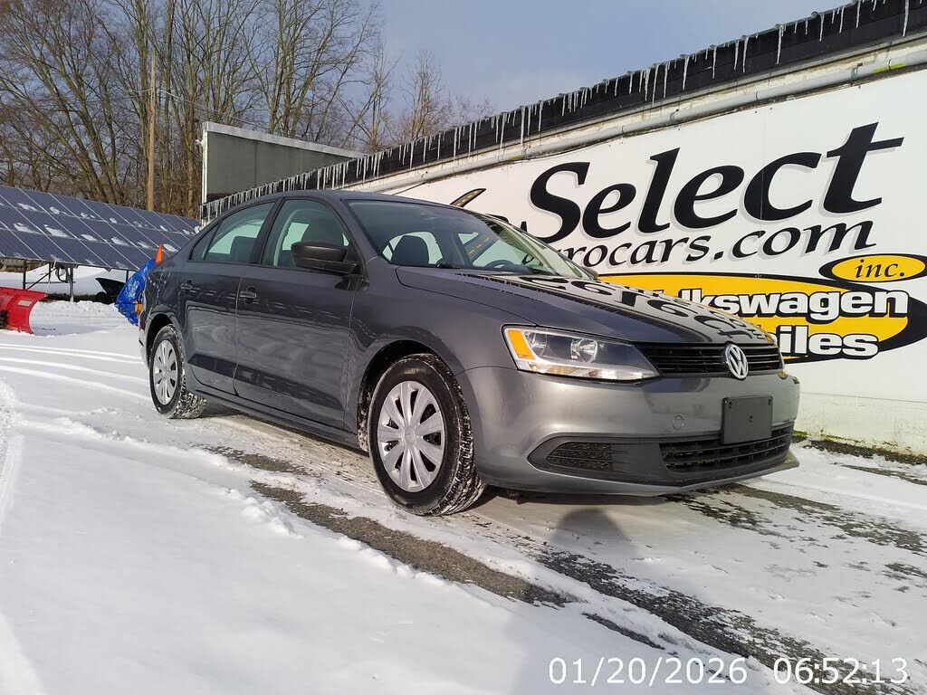 2012 VOLKSWAGEN Jetta