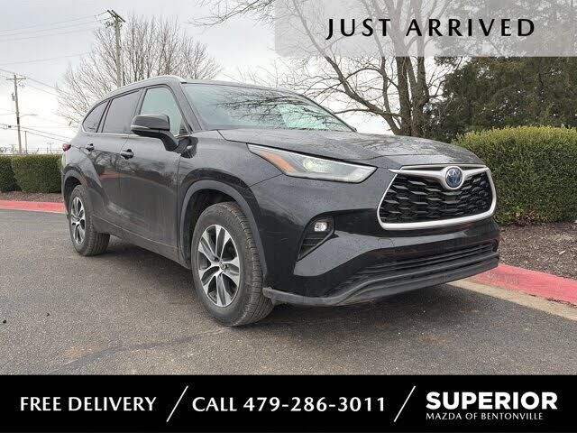 2023 TOYOTA Highlander