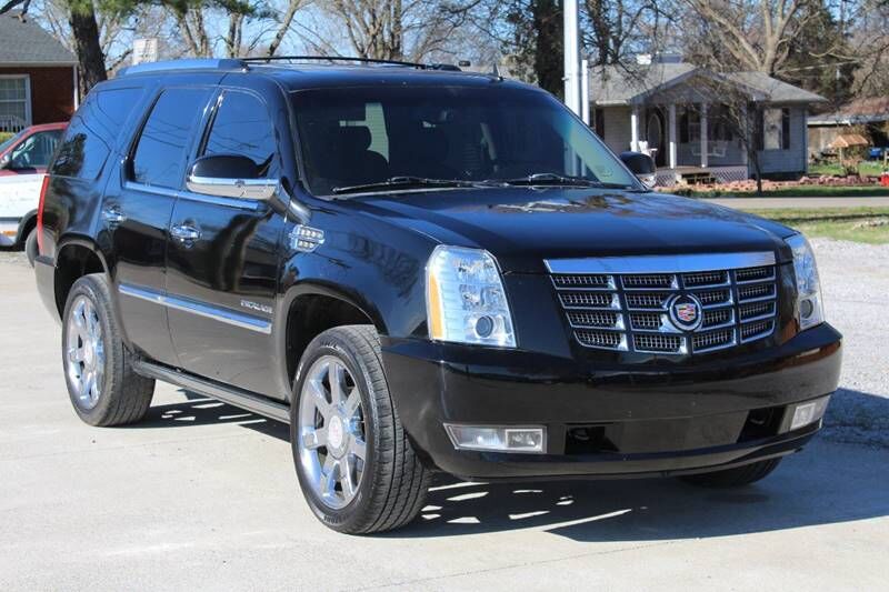 2010 CADILLAC Escalade