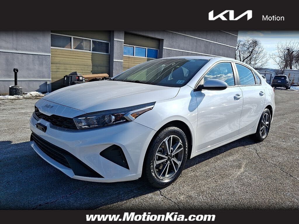 2023 KIA Forte