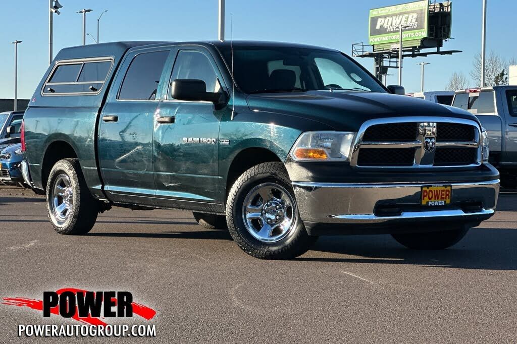 2011 DODGE Ram