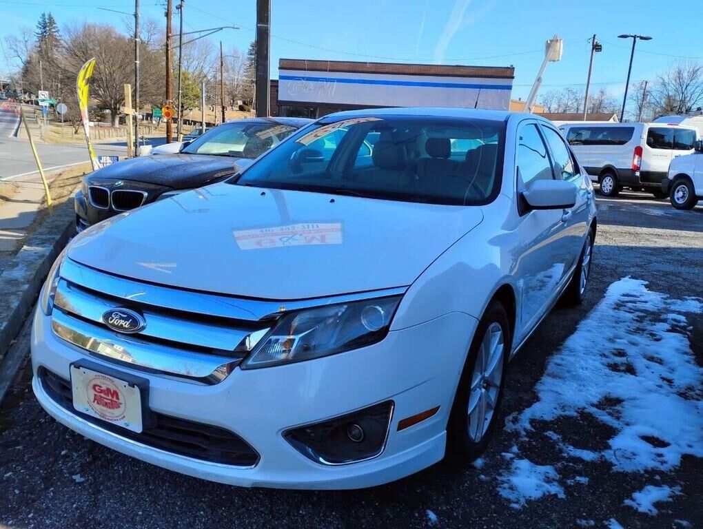 2011 FORD Fusion