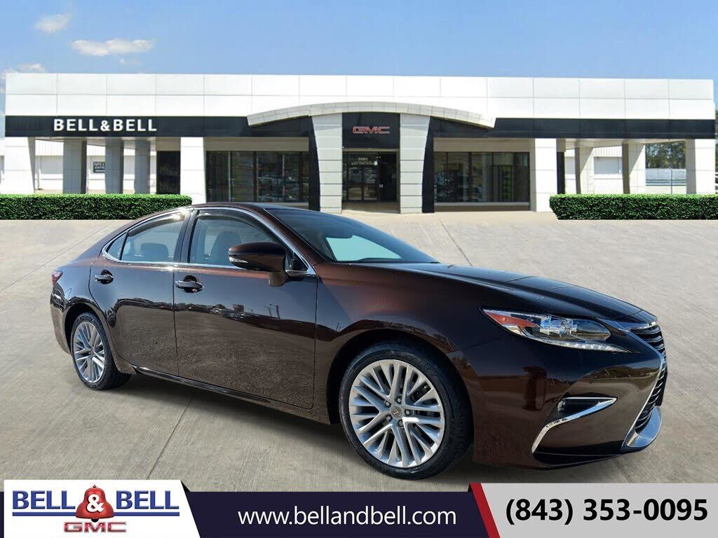 2018 LEXUS ES