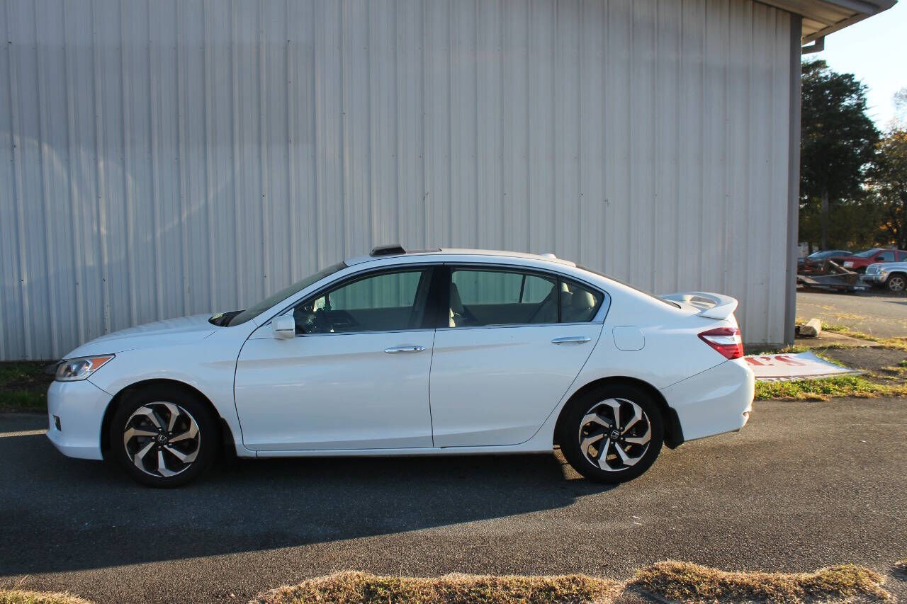 2016 HONDA Accord
