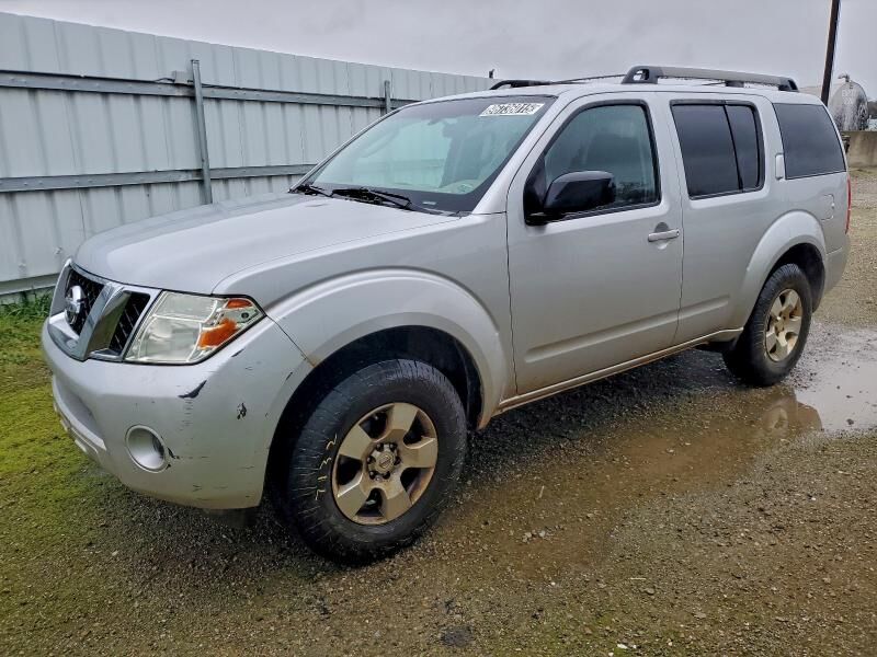 2012 NISSAN Pathfinder