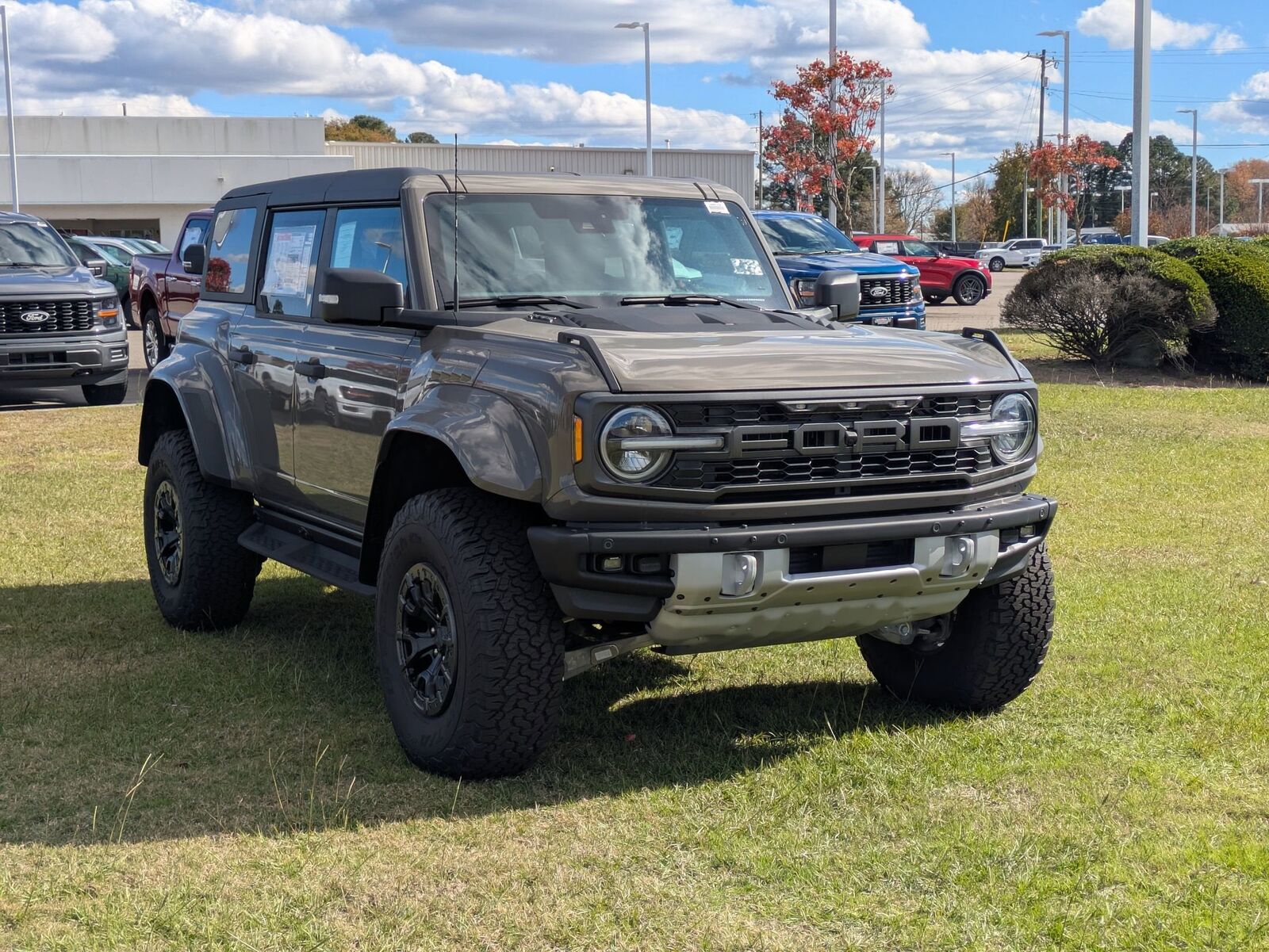 2025 FORD Bronco