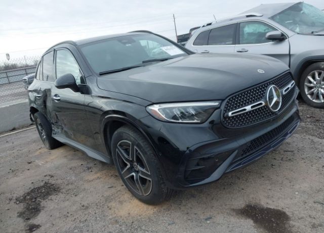 2025 MERCEDES-BENZ GLC-Class