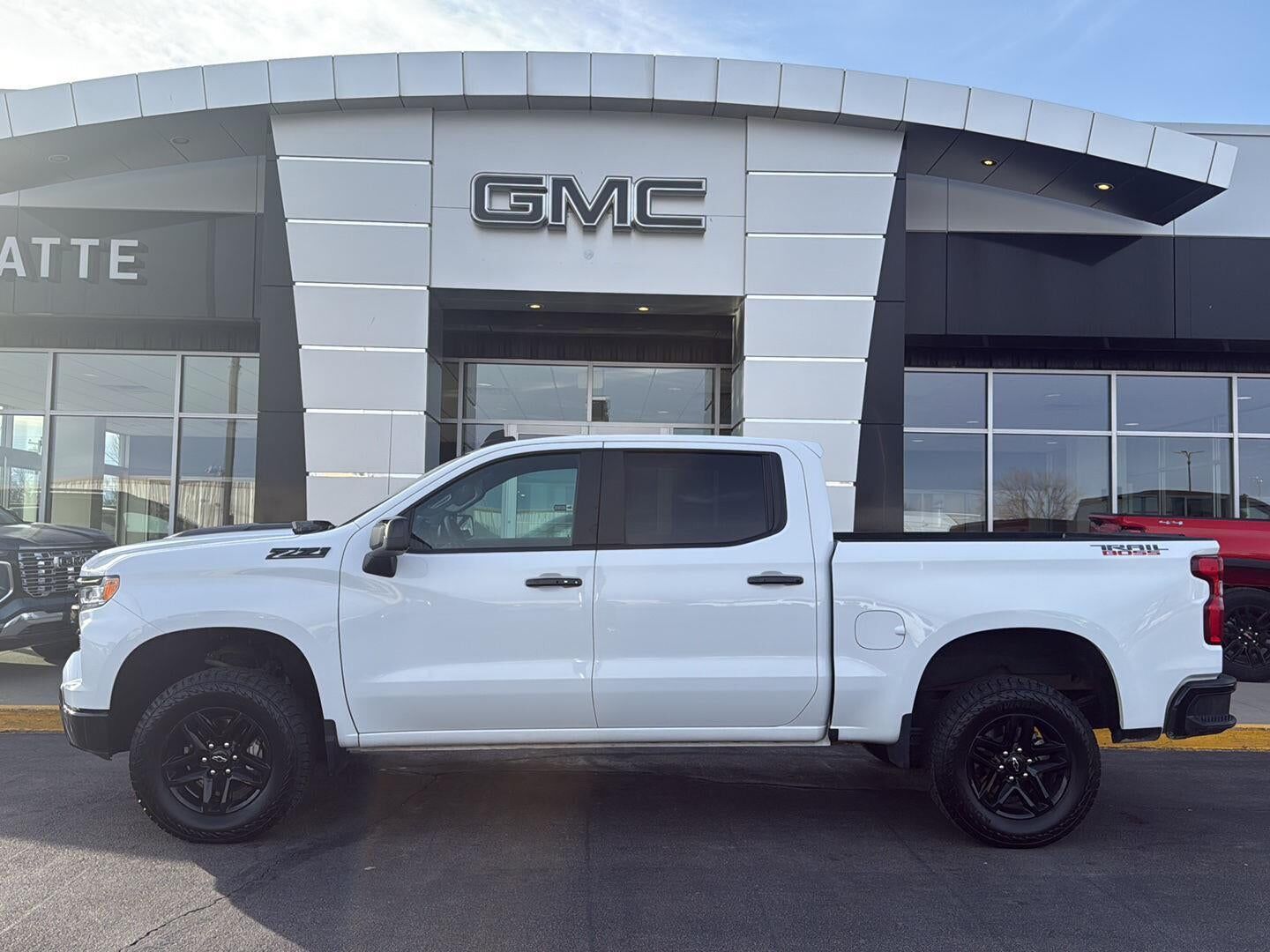 2024 CHEVROLET Silverado